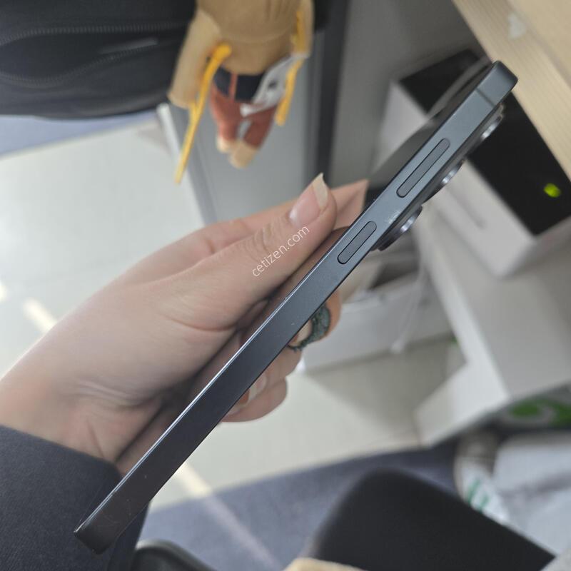 S�� ������ S26��Ʈ�� ���� 512GB ���ܻ� �������⽺