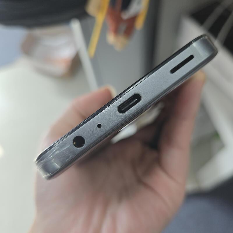 ������ ���̵�7 �׷��� 128GB �ܰ����� �ܻ� ������