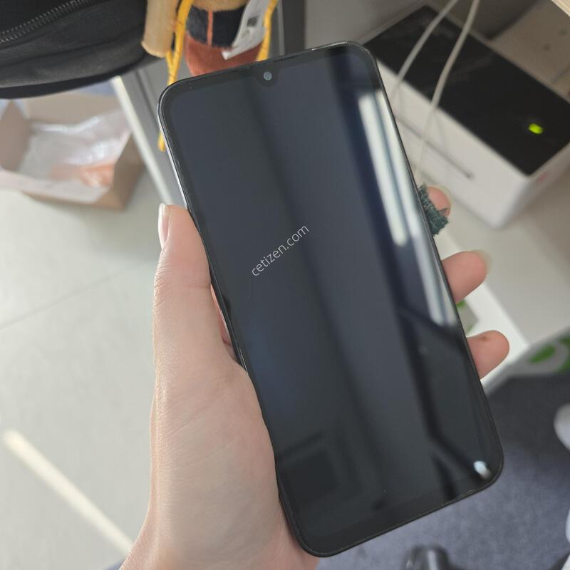 ������ ���̵�7 �׷��� 128GB ������ �ܻ�
