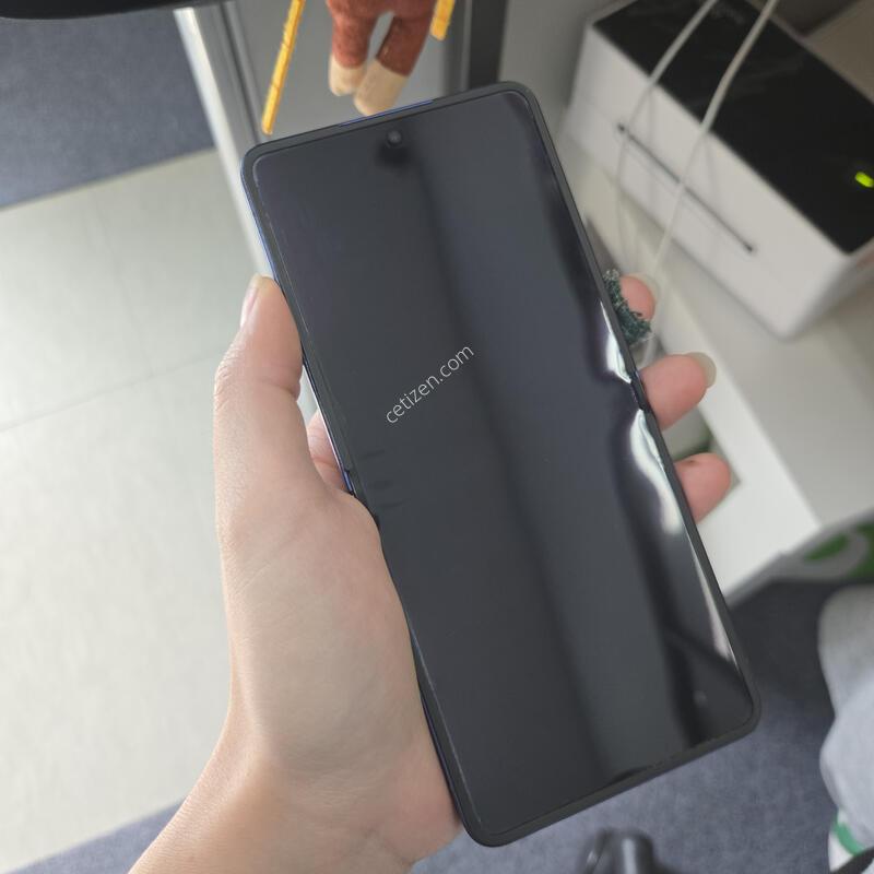 AA�� ������ Z�ø�7 ���̺� 256GB �����������ܻ�