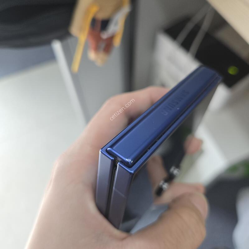 AA�� ������ Z�ø�7 ���̺� 256GB �����������ܻ�