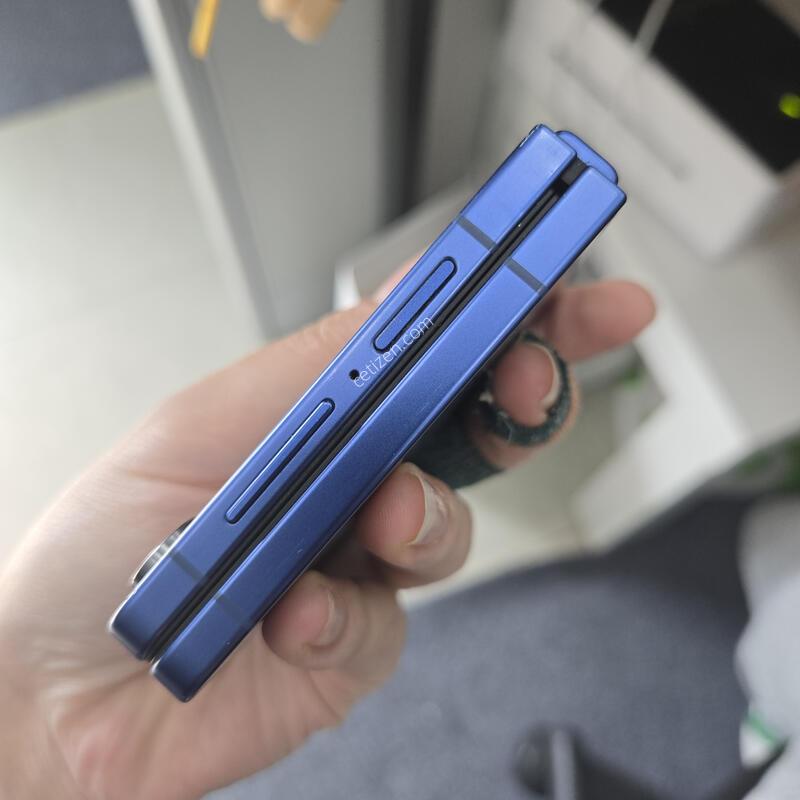 AA�� ������ Z�ø�7 ���̺� 256GB �����������ܻ�