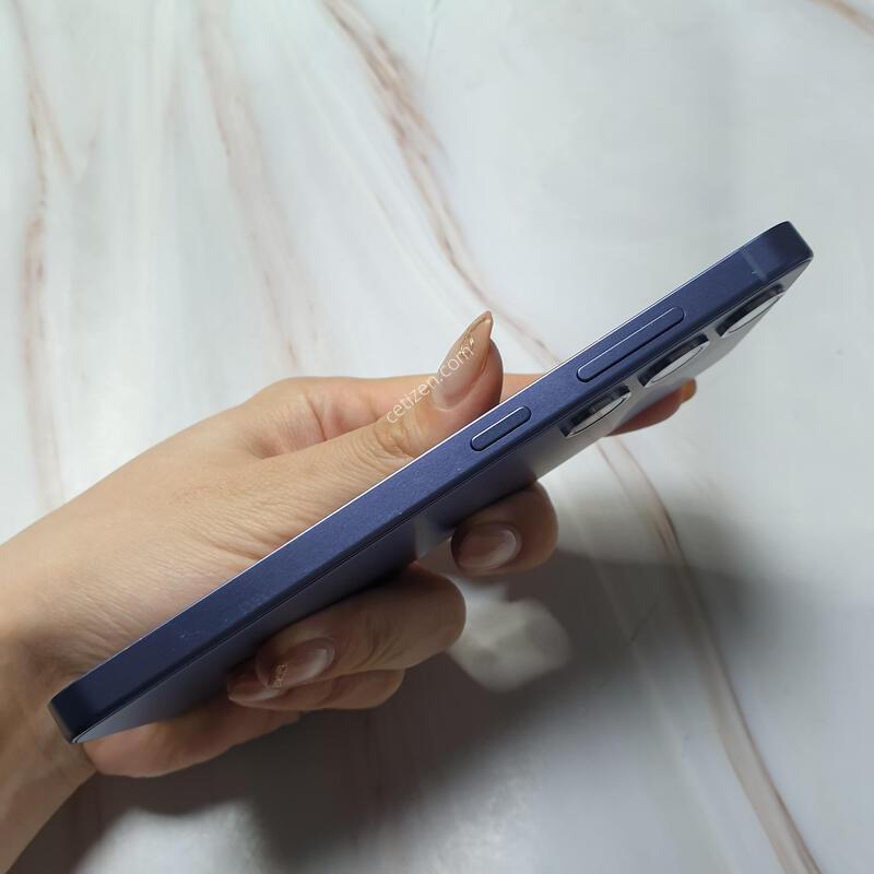 LG ������ S24 ���̿÷� 256G A�� �Ǹ��մϴ�