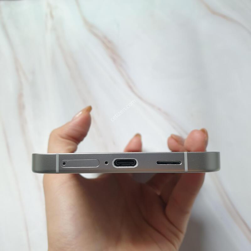 LG ������ S24+ �׷��� 256G A�� �Ǹ��մϴ�