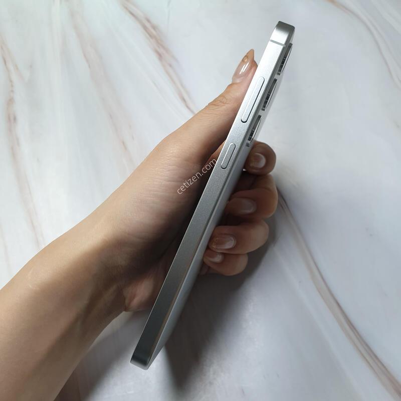 LG ������ S24+ �׷��� 256G A�� �Ǹ��մϴ�