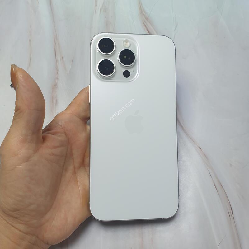 ������ 16���θƽ� ȭ��ƮƼŸ�� 256G S�� �Ǹ��մϴ�