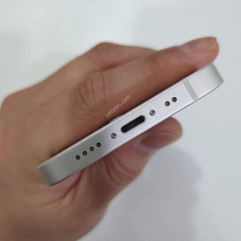 ������12�̴�64G ���ܻ� ������ S�� �߰��� �����