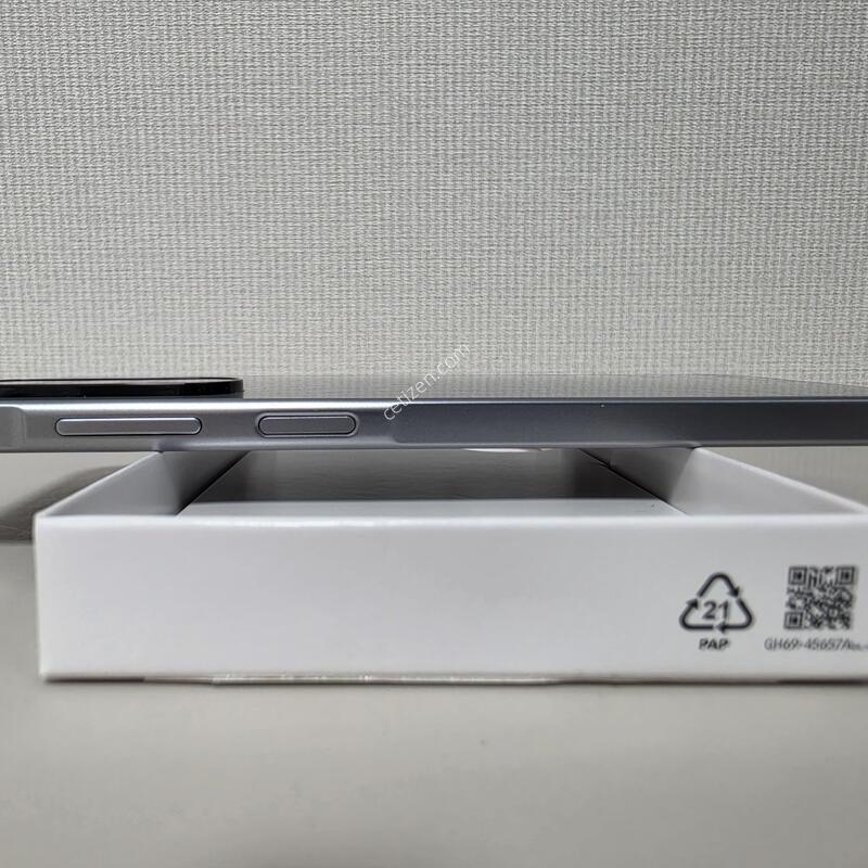 ������A175
