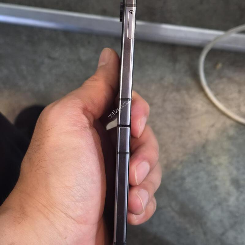 ������Z�ø�5 (256GB) �˴ϴ�