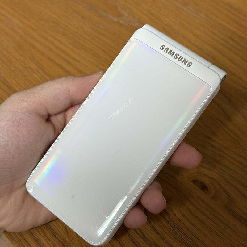 ����������2 2019 32GB ȭ��Ʈ