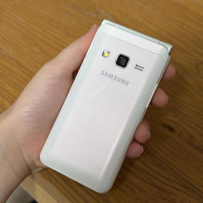����������2 2019 32GB ȭ��Ʈ