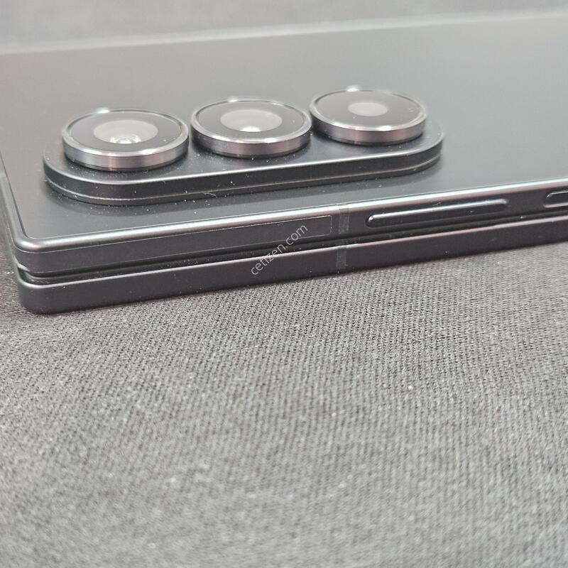 ������Z����7 512GB