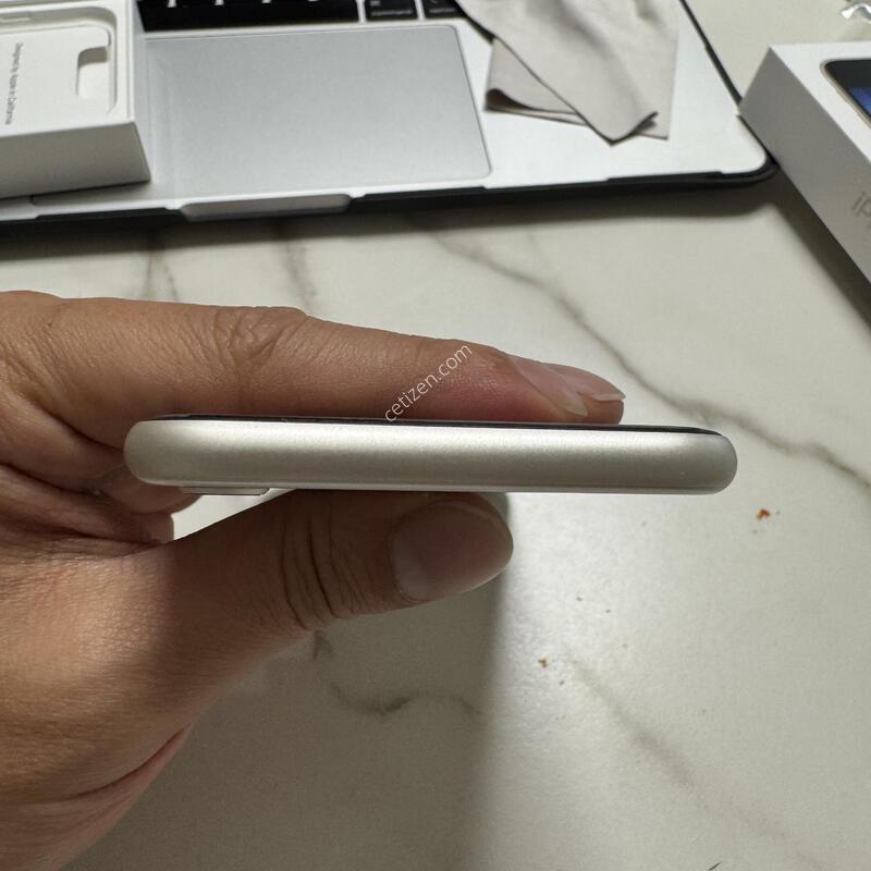 (Ǯ��/100%)������SE3 128G ��Ÿ����Ʈ �Ǹ��ؿ�.
