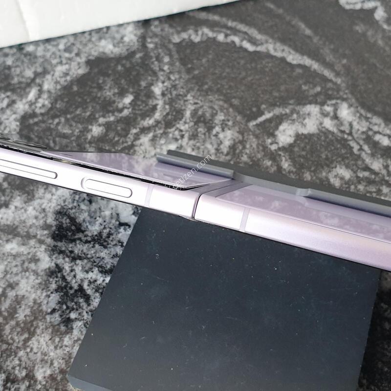 SK ������Z�ø�3 (F711N) ���� 256�Ⱑ (4218159)