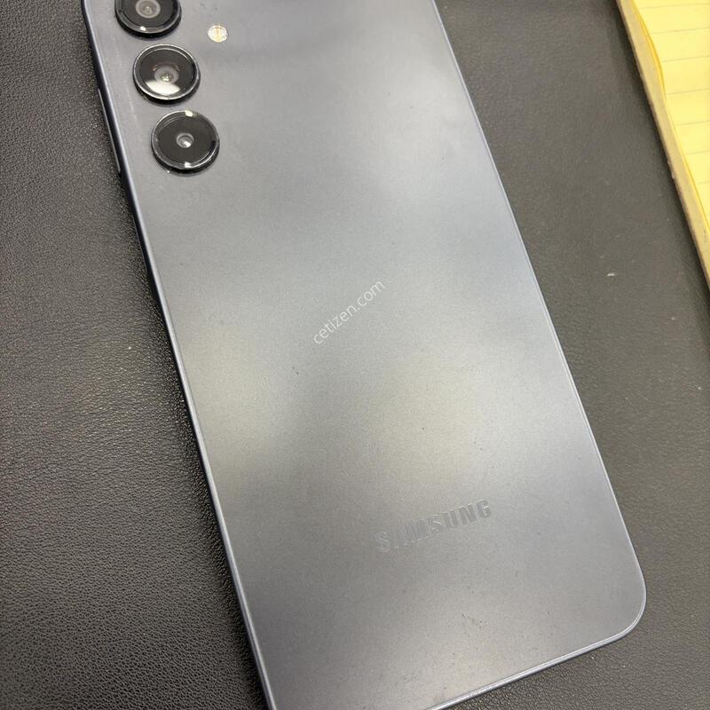 �Ｚ ������A16 (SM-A165N) ���� ���� ����