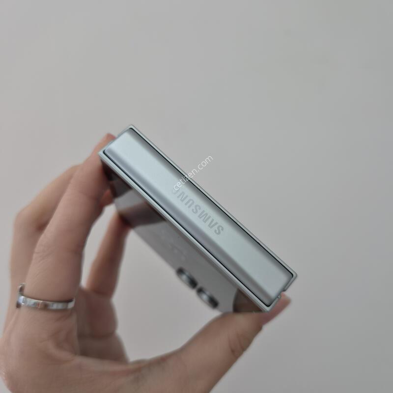 �ø�6 256G ���������մϴ�. 38372