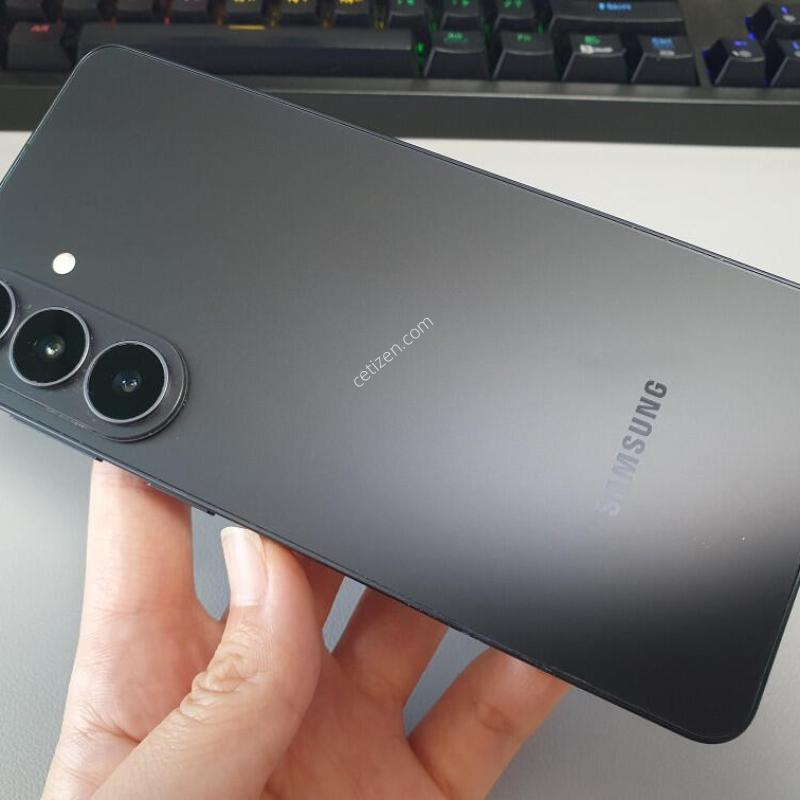 ������ S26 �÷��� / 256GB / ����