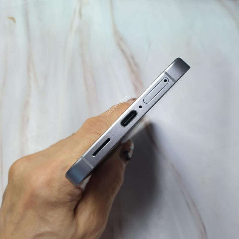 LG ������ S25+ 5G �ǹ� 256G A�� �Ǹ��մϴ�