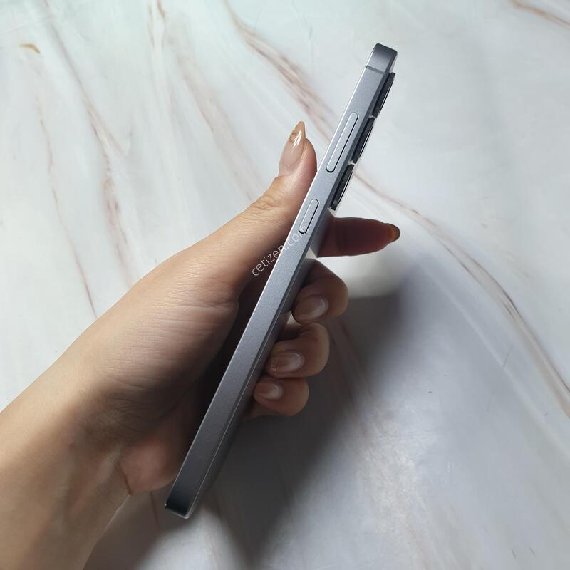 LG ������ S25+ 5G �ǹ� 256G A�� �Ǹ��մϴ�