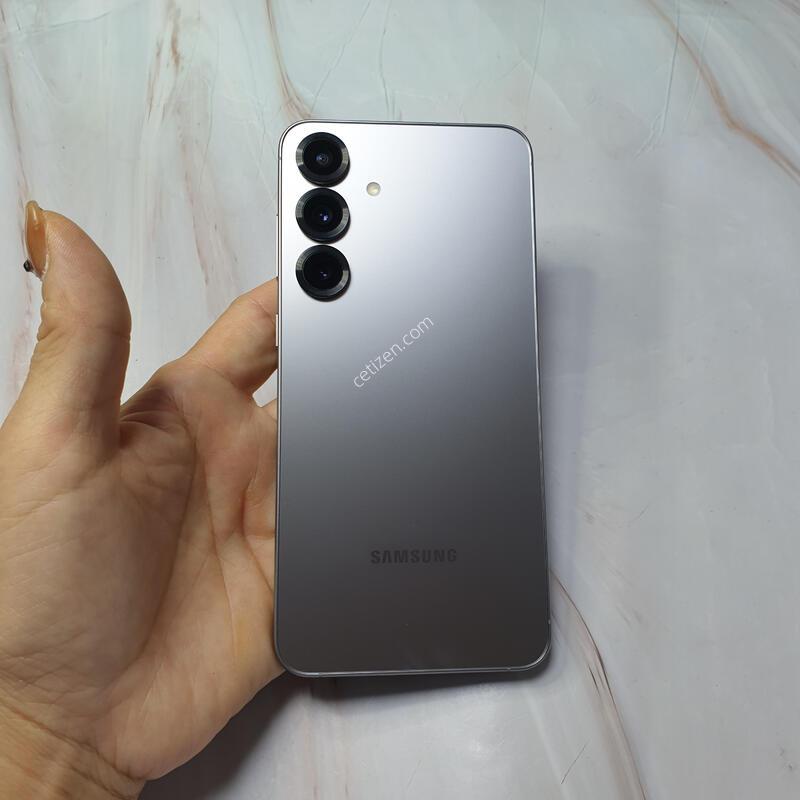 LG ������ S25+ 5G �ǹ� 256G A�� �Ǹ��մϴ�