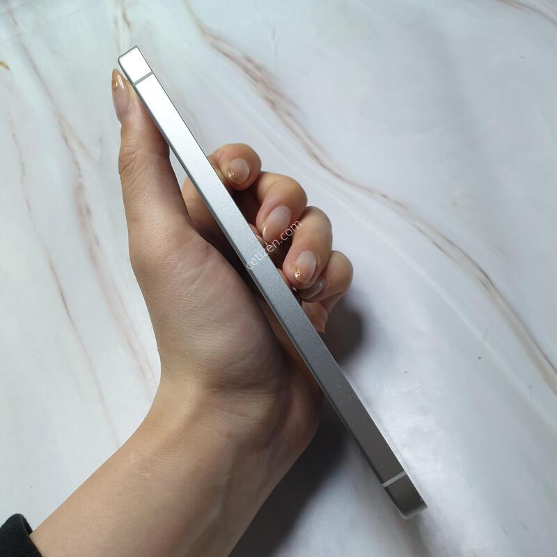 LG ������ S25FE ���� 256G A�� �Ǹ��մϴ�
