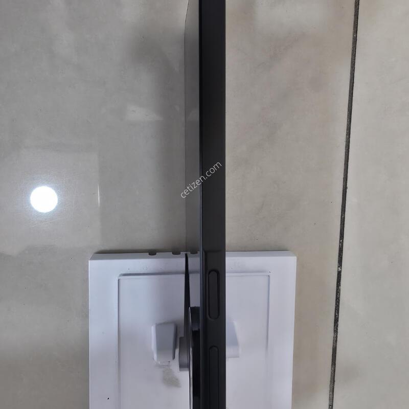 ������ A17