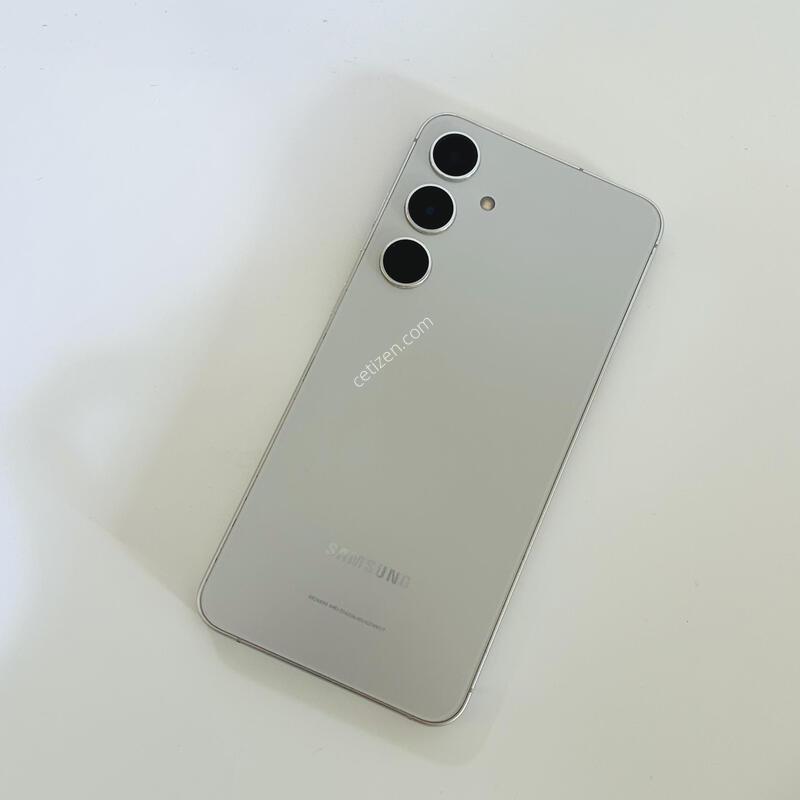 ������s24 �׷��� Ưs�� �߰��������!