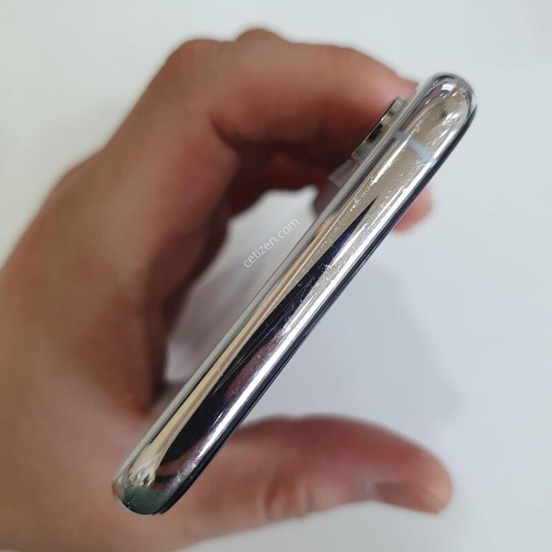 ������ XS 256G ���ܻ� ���±� �߰��� �����