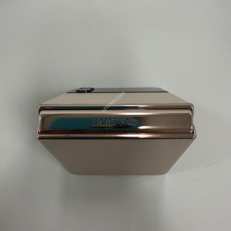 ������Z�ø�4 256GB ��ũ��� �Ǹ��մϴ�.