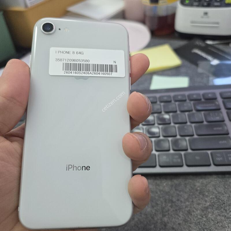 (652)������8