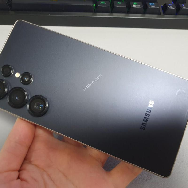 ������ S25 ��Ʈ�� / 512GB / ����