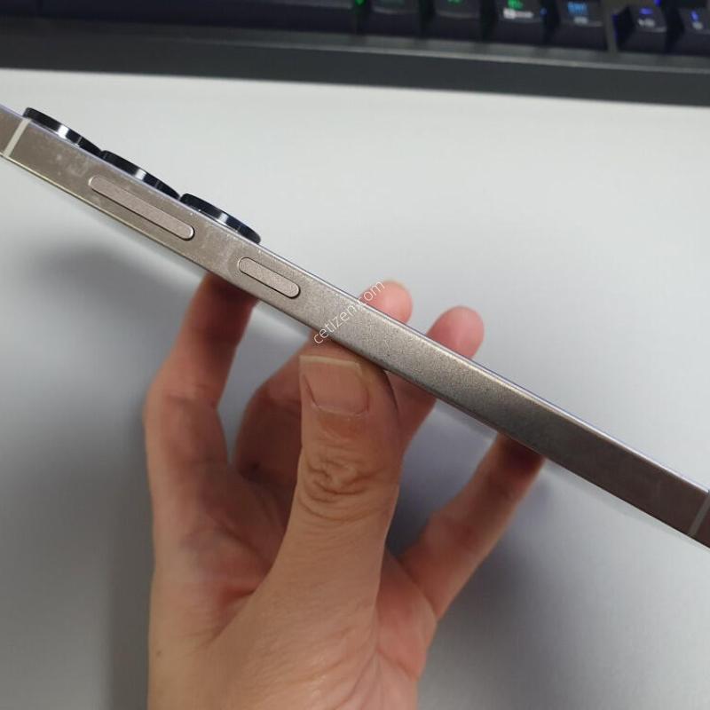 ������ S25 ��Ʈ�� / 512GB / ����