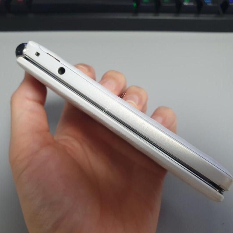 ������ ���� / 8GB / ȭ��Ʈ