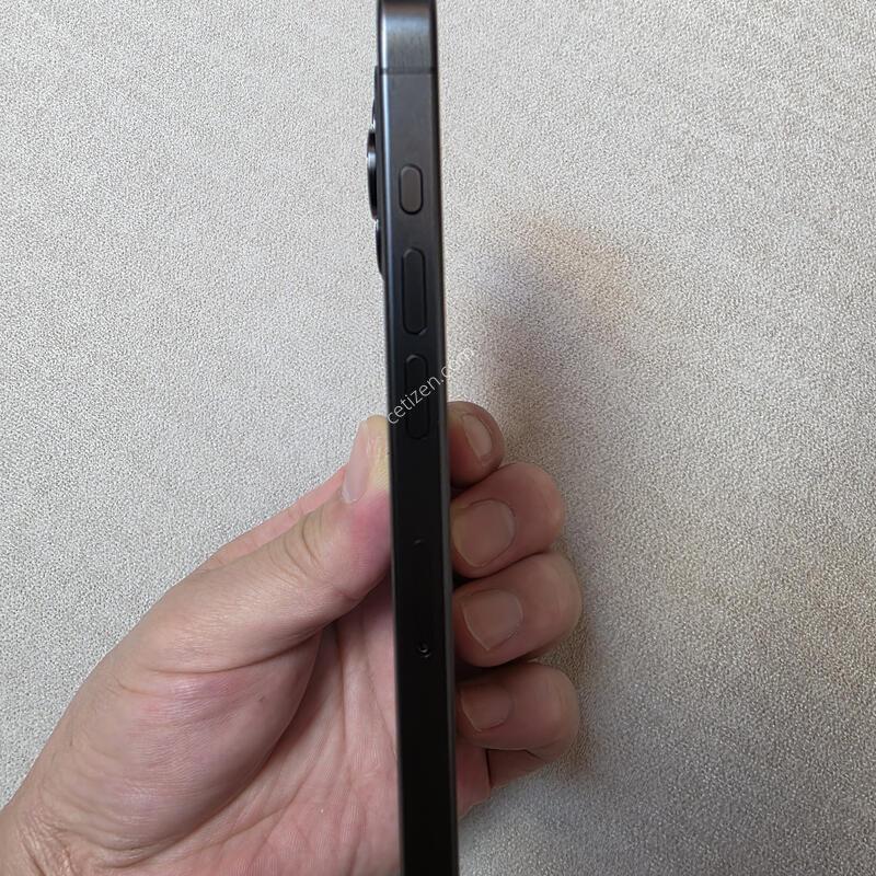 ������15���� 128GB ���� �Ǹ��մϴ�.