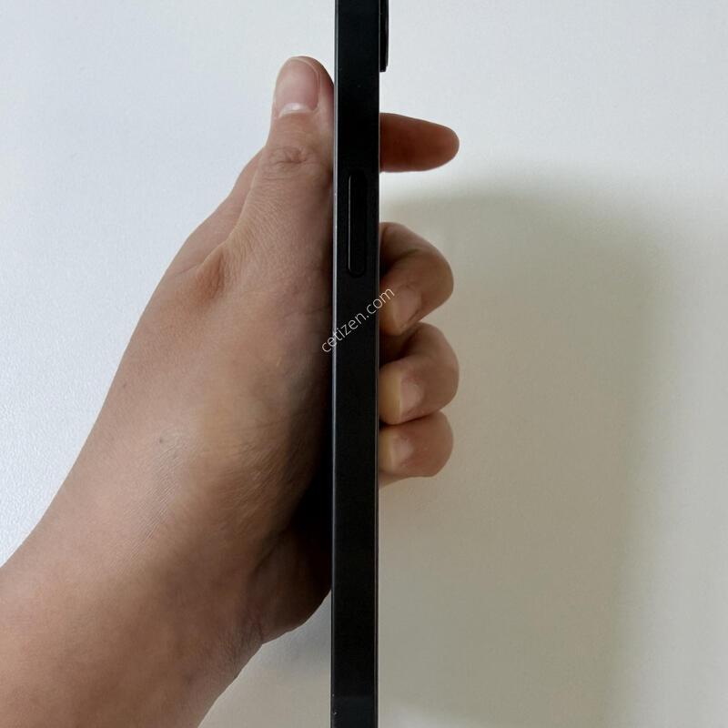 ������ 16e  �������� 128G ���͸�91% ��밨 �ִ� ��ǰ ������ �Ǹ��մϴ�.