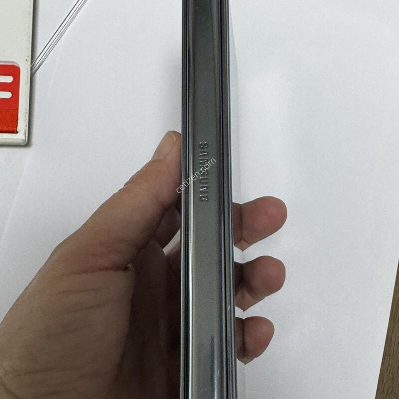 ������ ����4 -512GB �׷��̱׸� ���� ��ȣ�մϴ�.