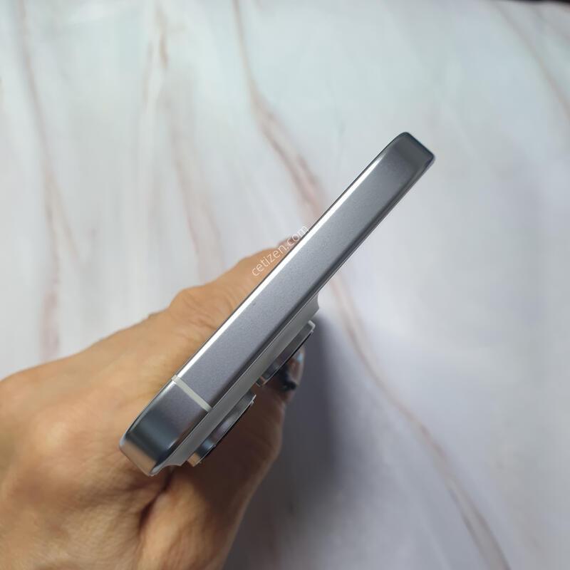 ������ 16���θƽ� ȭ��ƮƼŸ�� 256G S�� �Ǹ��մϴ�