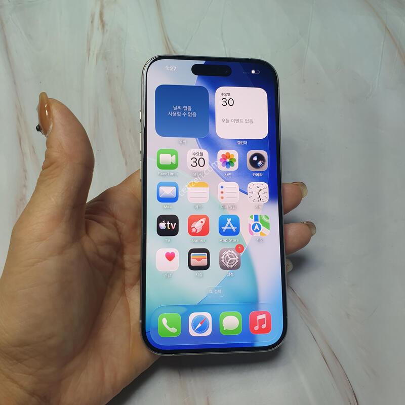 ������15���� ȭ��ƮƼŸ�� 256G A�� ������ �Ǹ��մϴ�