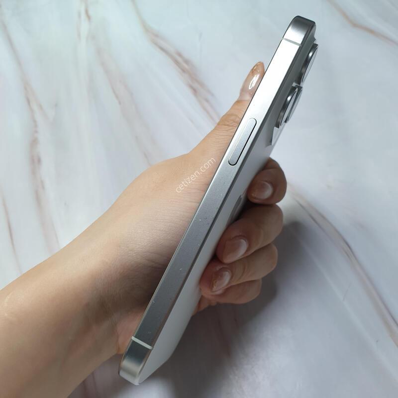 ������15���� ȭ��ƮƼŸ�� 256G A�� ������ �Ǹ��մϴ�
