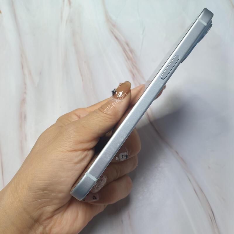 ������15 ���� 128G A�� �Ǹ��մϴ�