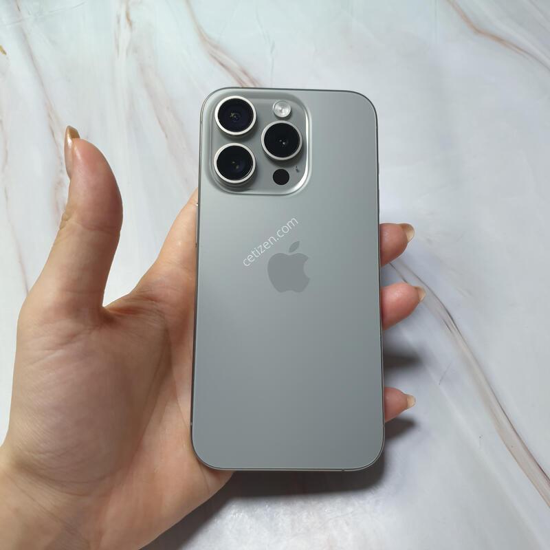 ������15���� ���߷�ƼŸ�� 256G A�� �Ǹ��մϴ�