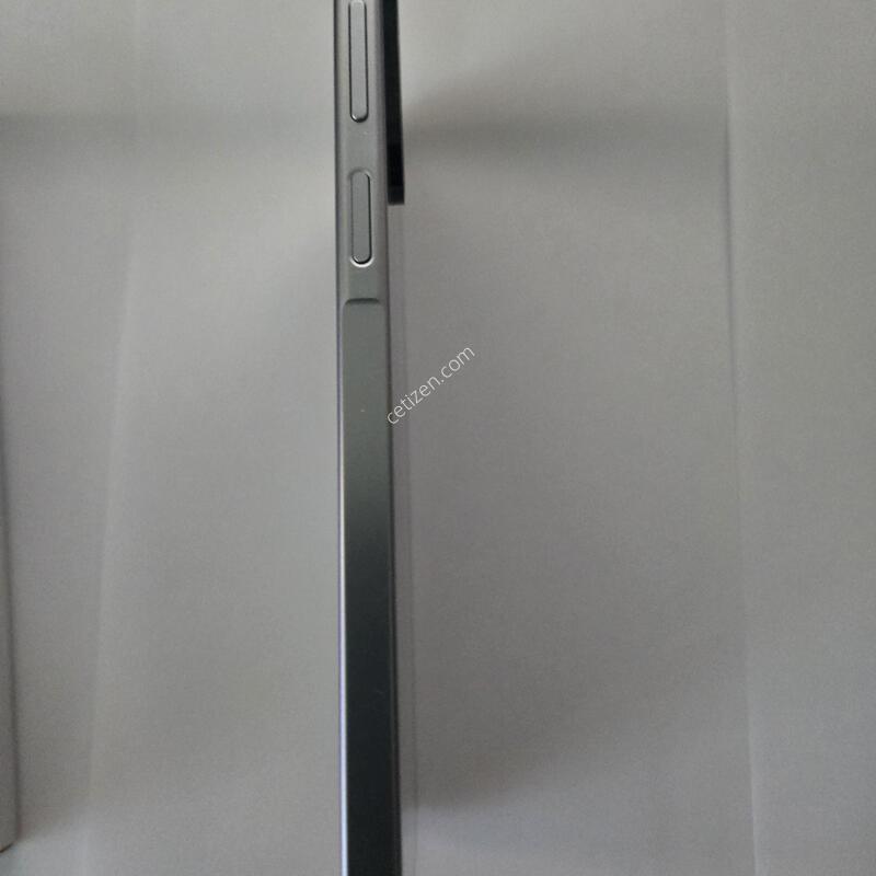 ������ A175 �׷��� 128 SK Ǯ�ڽ�  �Ǹ��մϴ�.