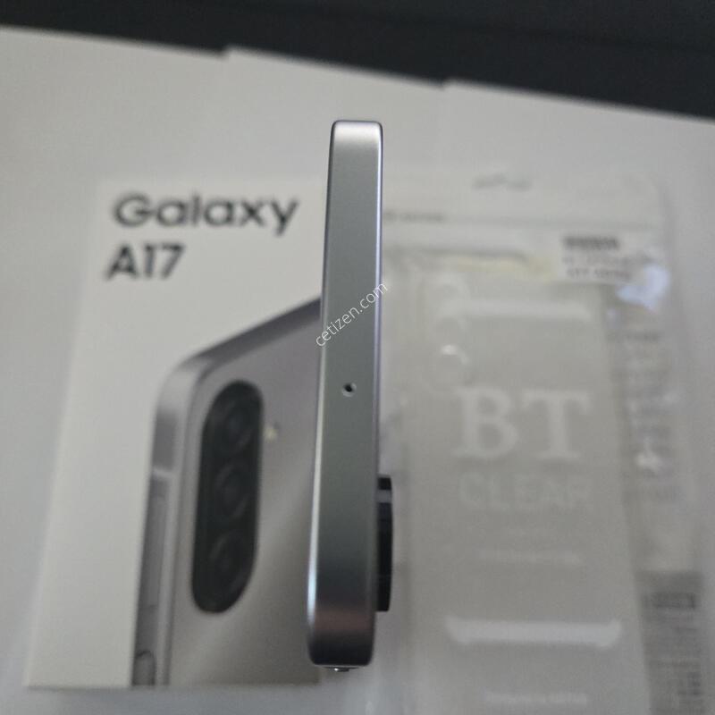 ������ A175 �׷��� 128 SK Ǯ�ڽ�  �Ǹ��մϴ�.