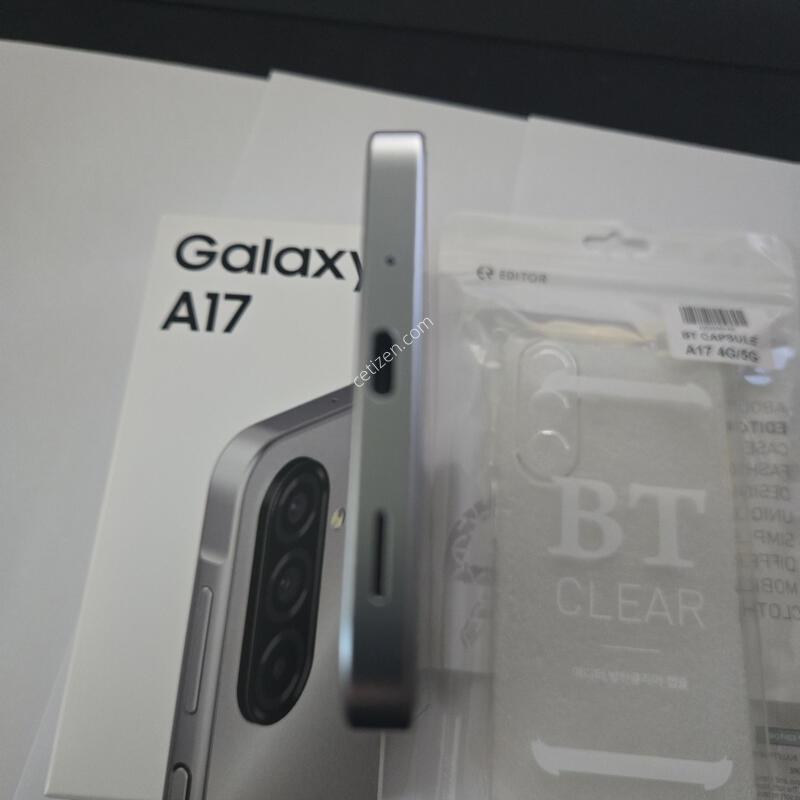 ������ A175 �׷��� 128 SK Ǯ�ڽ�  �Ǹ��մϴ�.