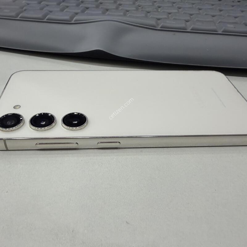 ������S23