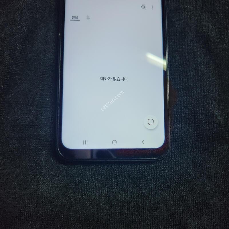 ����3
