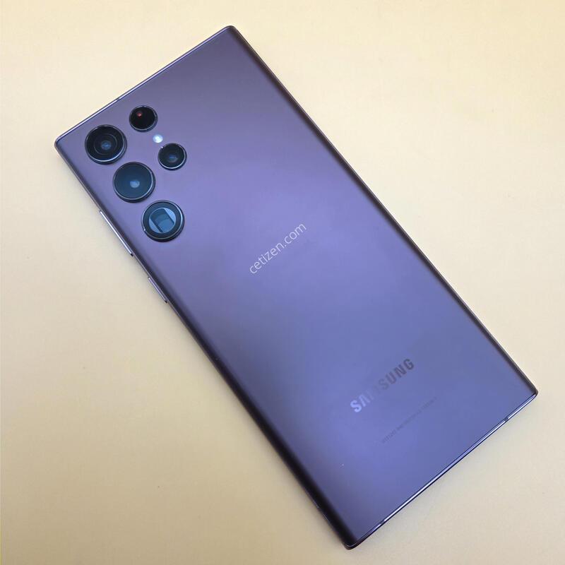 [���۱�]������S22��Ʈ�� �ֻ������� ���ǵ� ����� �߰���