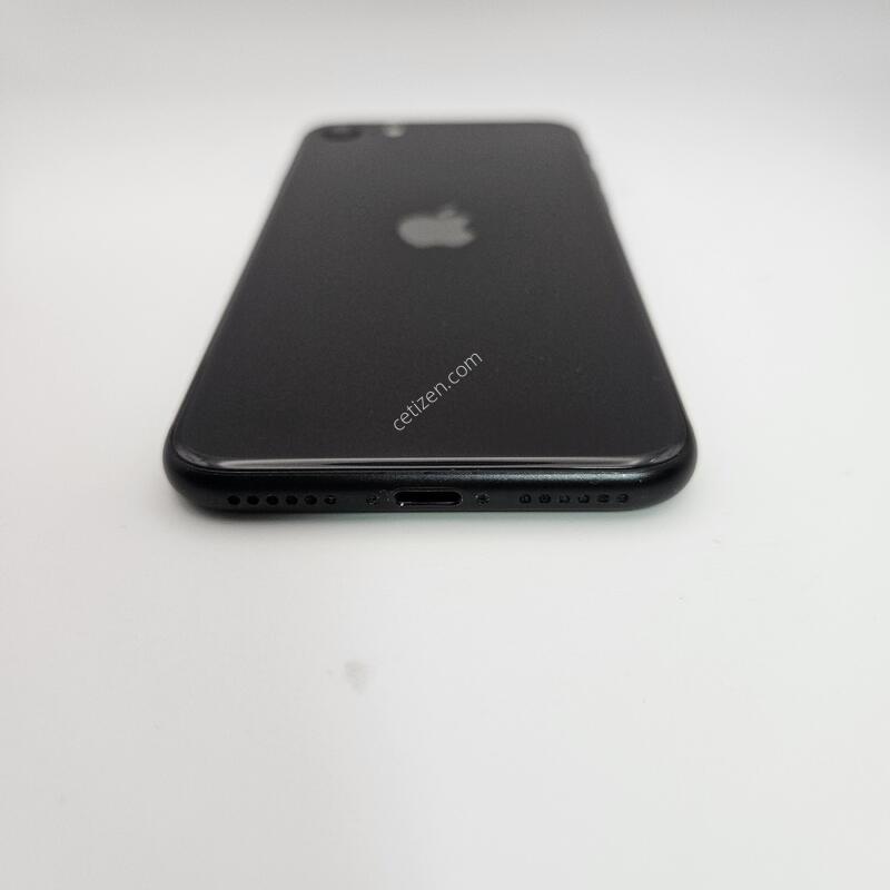 ������SE 2����/ƯS��/���͸�����77%/128GB