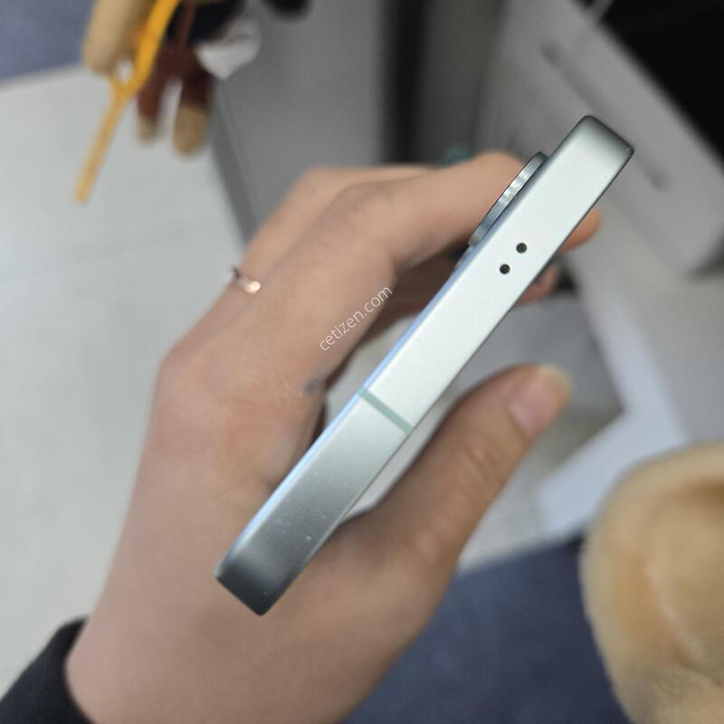 ������ S25 ��Ʈ 512GB �����������ܻ� ƯAA
