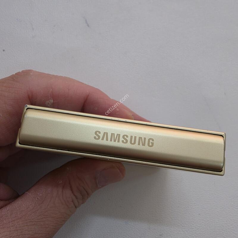 ������ Z�ø�6 ���ο� 256GB